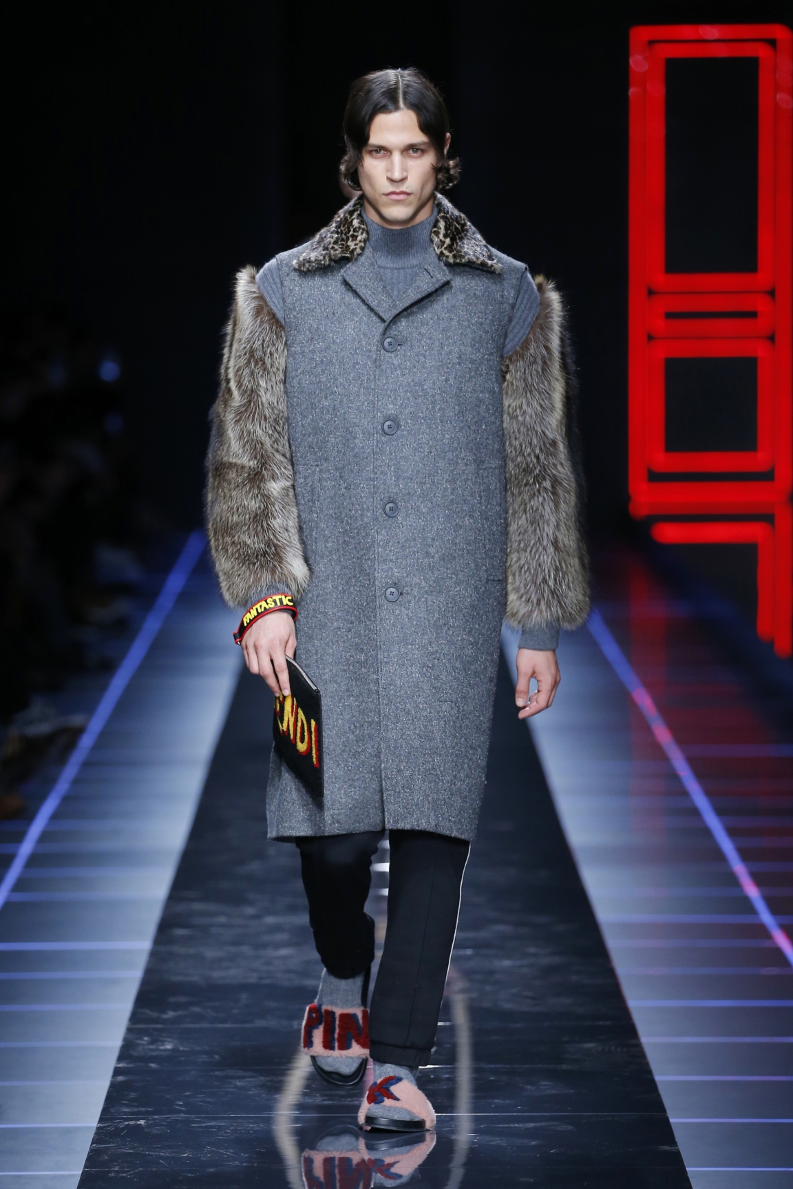 fendi-men-fw16-17-look-08