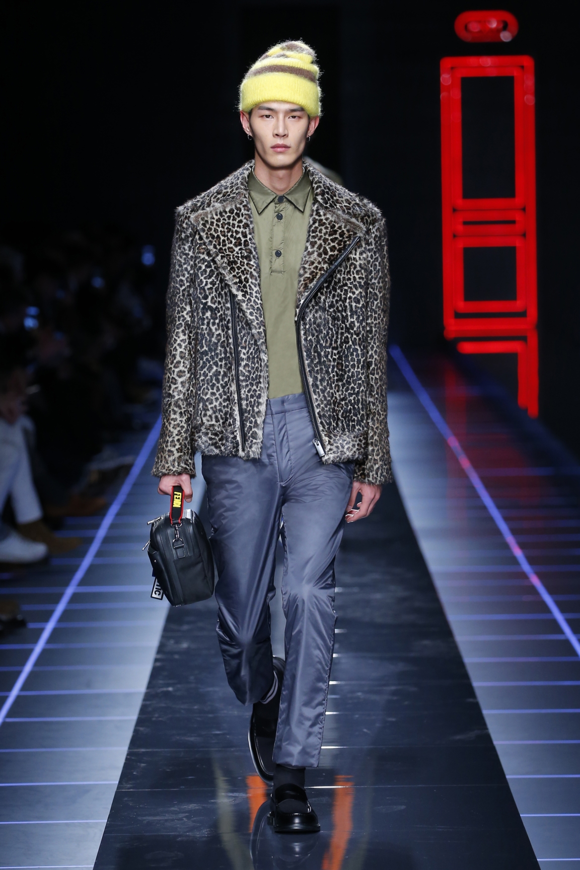 fendi-men-fw16-17-look-12