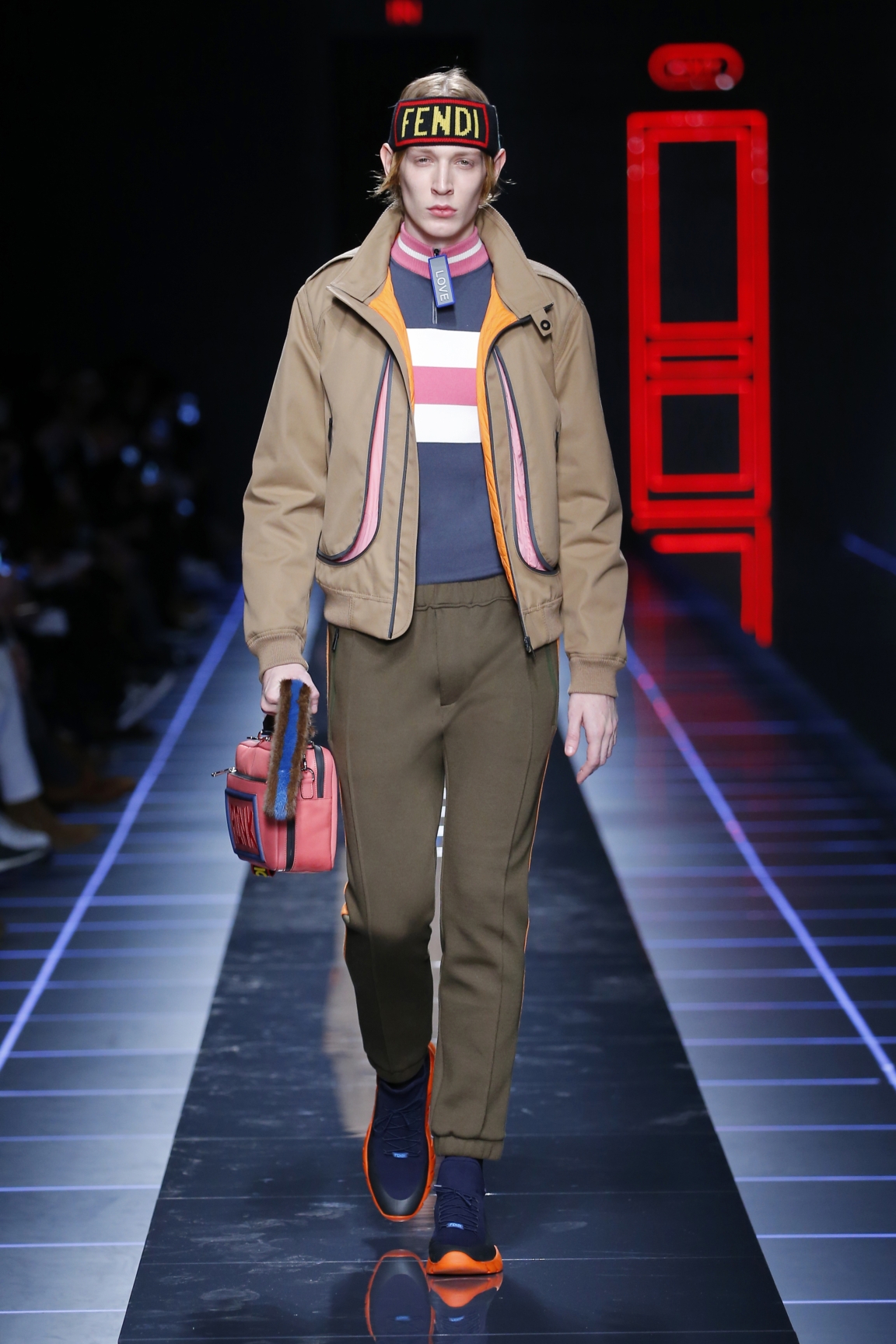 fendi-men-fw16-17-look-19