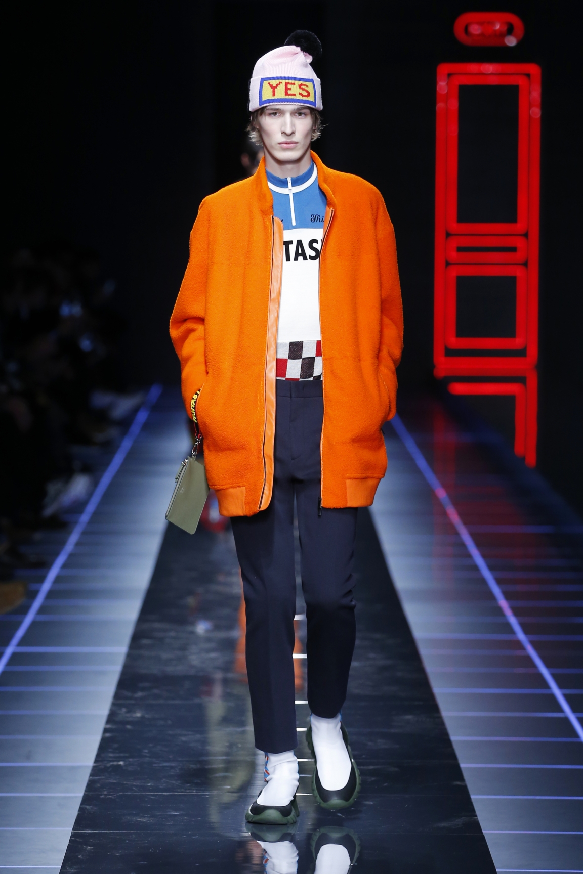 fendi-men-fw16-17-look-50