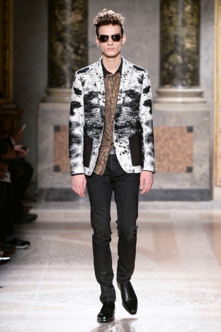 roberto-cavalli-milan-mens-autumn-winter-2015-22