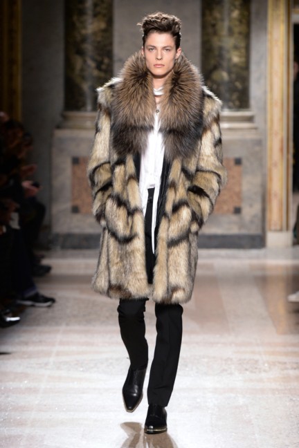 roberto-cavalli-milan-mens-autumn-winter-2015-31