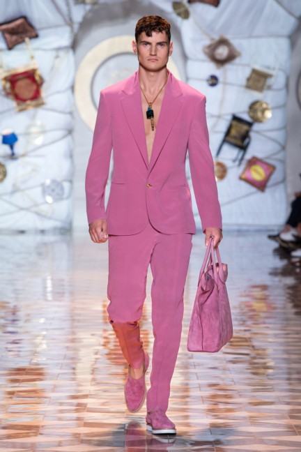 versace-milan-mens-spring-summer-2015-runway-images