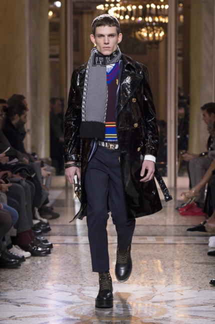 versace_men_fw1824