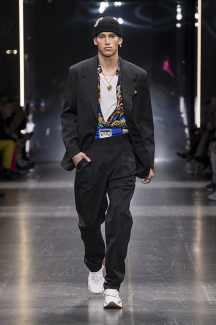 44_versace-mens-fw19