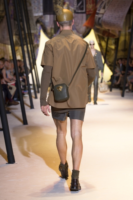 versace-mens-ss16_look-29