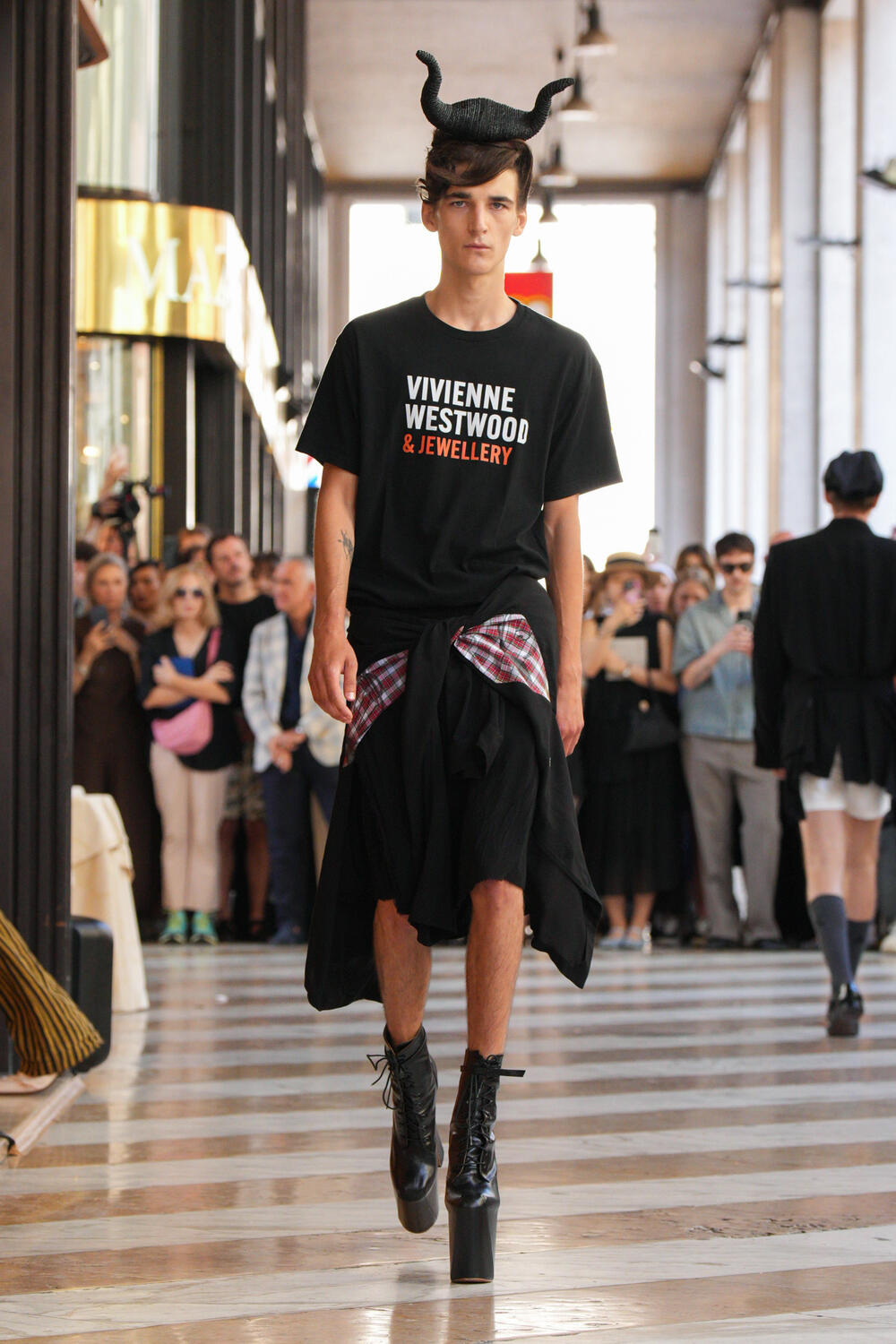 vivienne-westwood-ss-26-28