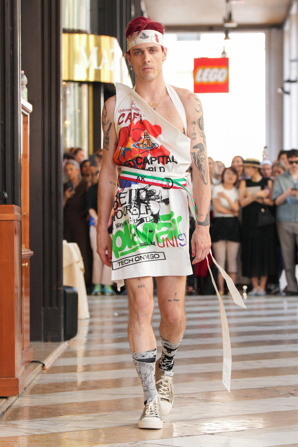 vivienne-westwood-ss-26-37