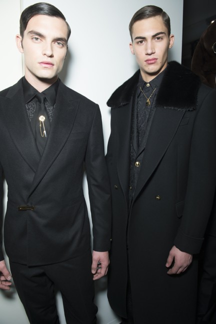 aw15m-versace-035