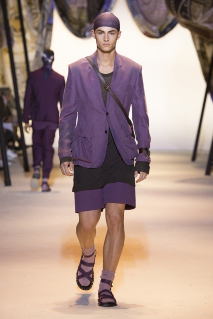 versace-mens-ss16_look-22