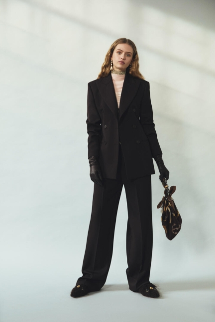 oq21zugljdhvyzttpbwfnztsxmtu0otcyo2rlzmf1bhq__r4btransp___926970f0