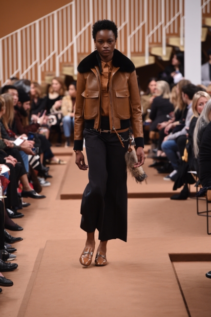 tods_women_fw17_look_20