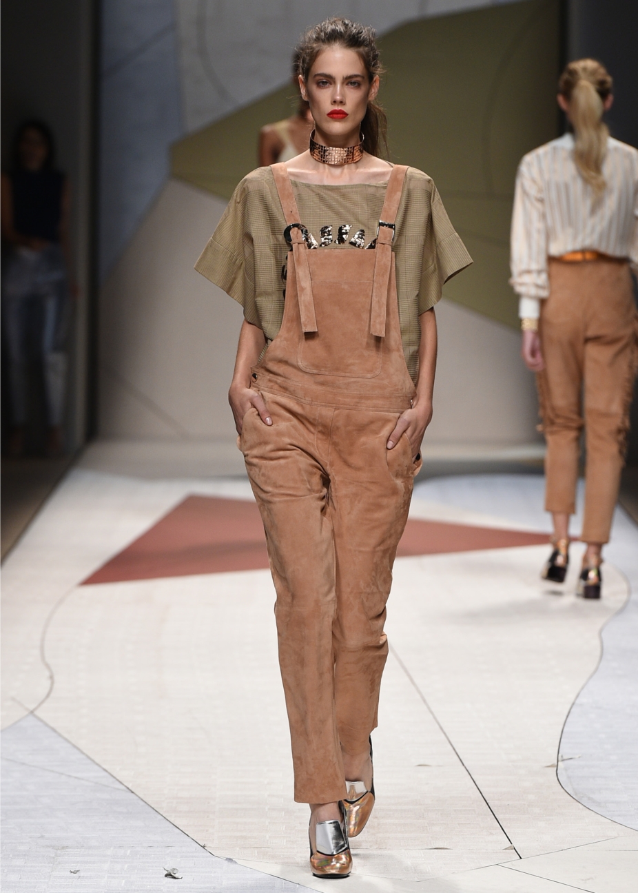 027_trussardi-womens-ss17-show