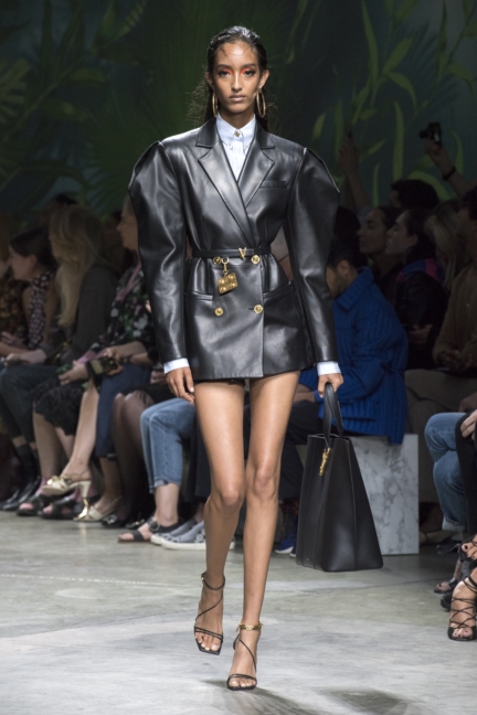 versace-ss20_look-9