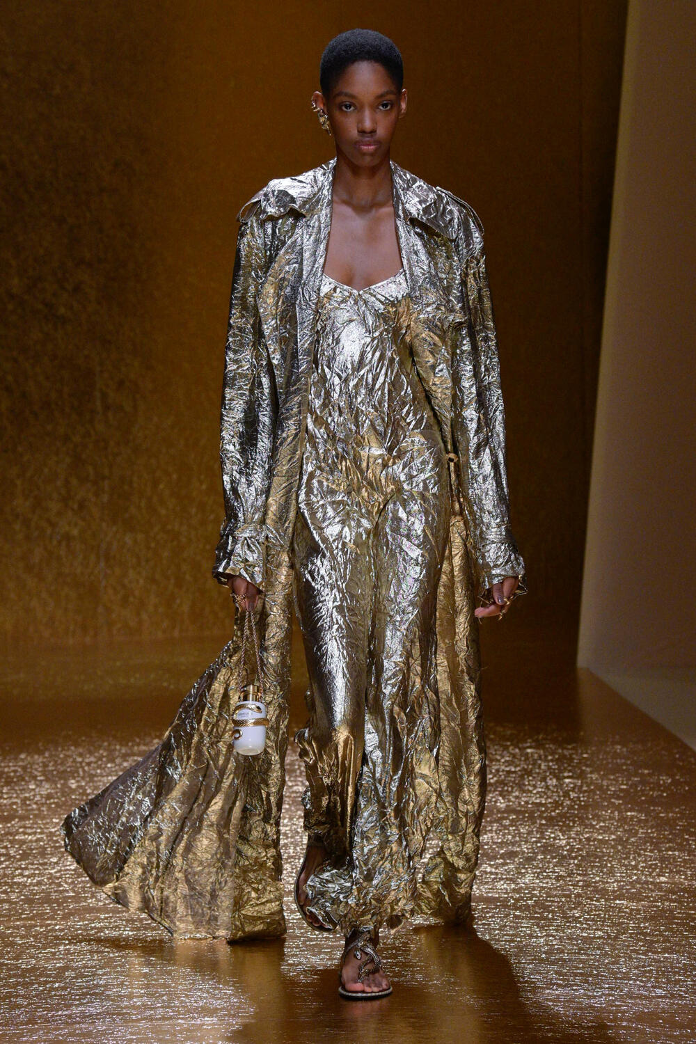 mfw-versace-ss-26-25