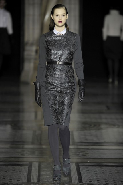 nicole_farhi_aw12_0124-look-10