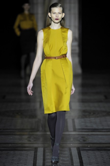 nicole_farhi_aw12_0354-look-26