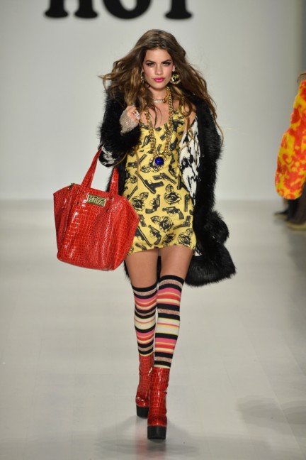 aw-2014_mercedes-benz-fashion-week-new-york_us_betsey-johnson_45550