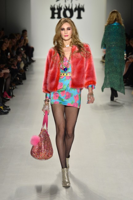 aw-2014_mercedes-benz-fashion-week-new-york_us_betsey-johnson_45559