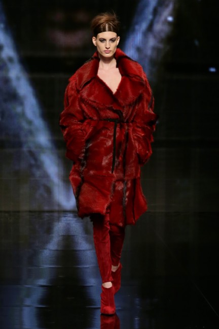 aw-2014_mercedes-benz-fashion-week-new-york_us_donna-karan-new-york-30th-anniversary_45346