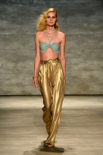 ss-2015_mercedes-benz-fashion-week-new-york_us_georgine_50926