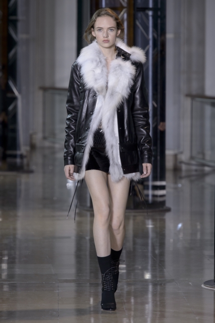 a-vaccarello_look-32_aw16_pw
