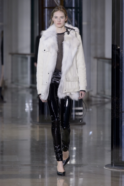 a-vaccarello_look-33_aw16_pw