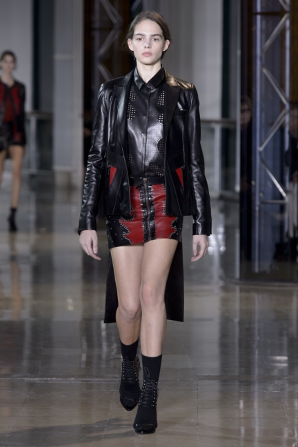 a-vaccarello_look-37_aw16_pw