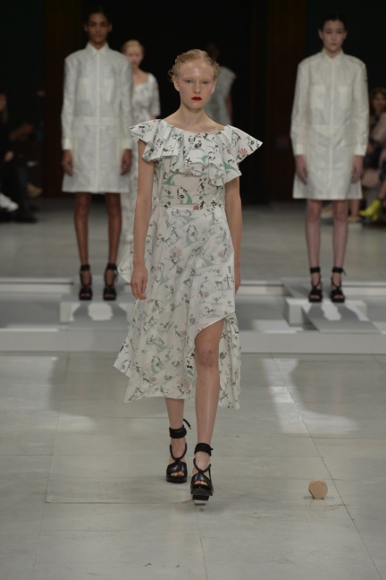 chalayan-paris-fashion-week-spring-summer-2015-14