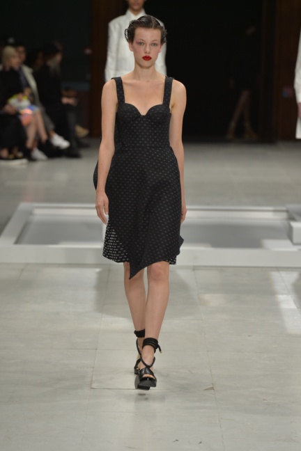 chalayan-paris-fashion-week-spring-summer-2015-33