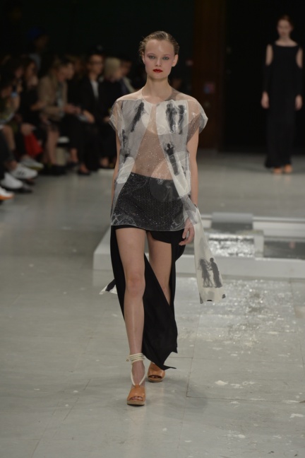 chalayan-paris-fashion-week-spring-summer-2015-53