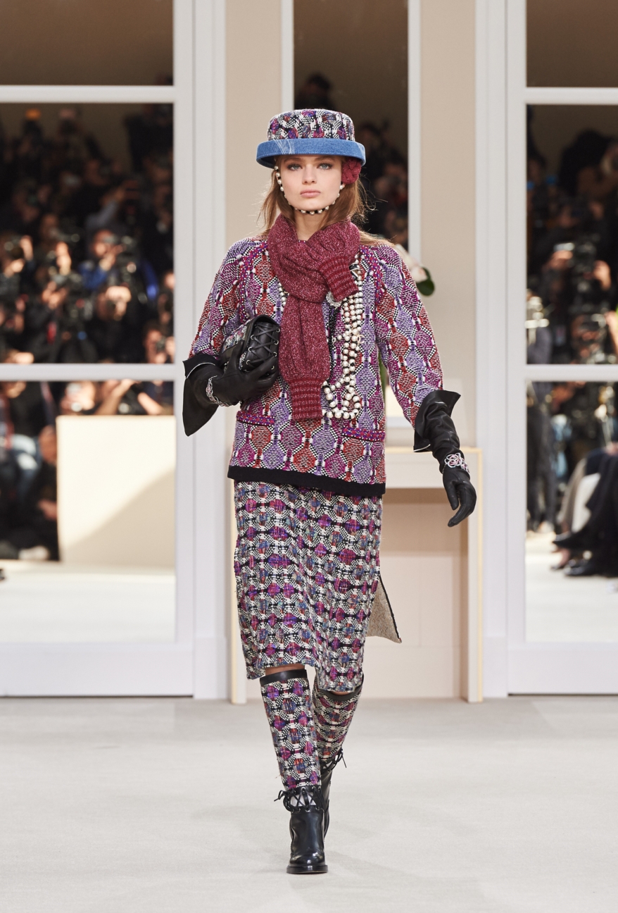 chanel-paris-fashion-week-autumn-winter-2016-runway-6