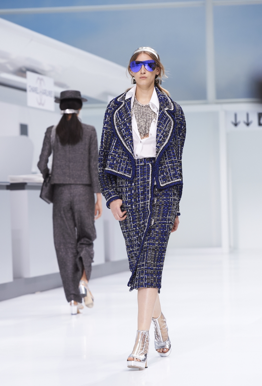 chanel-paris-fashion-week-spring-summer-2016-show-19