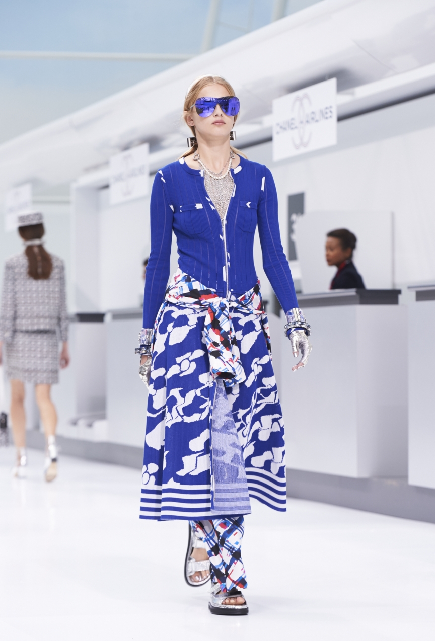 chanel-paris-fashion-week-spring-summer-2016-show-24