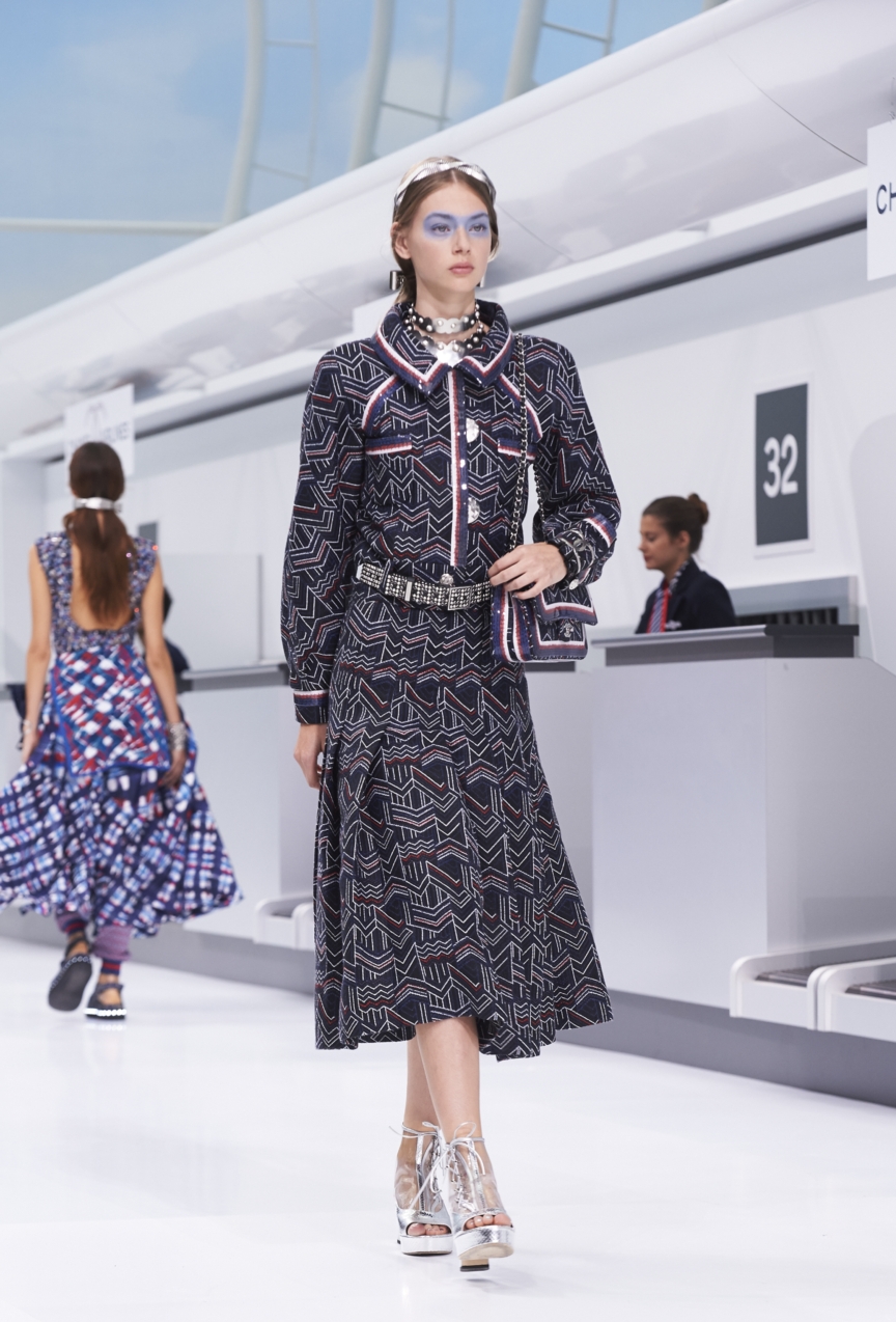 chanel-paris-fashion-week-spring-summer-2016-show-6