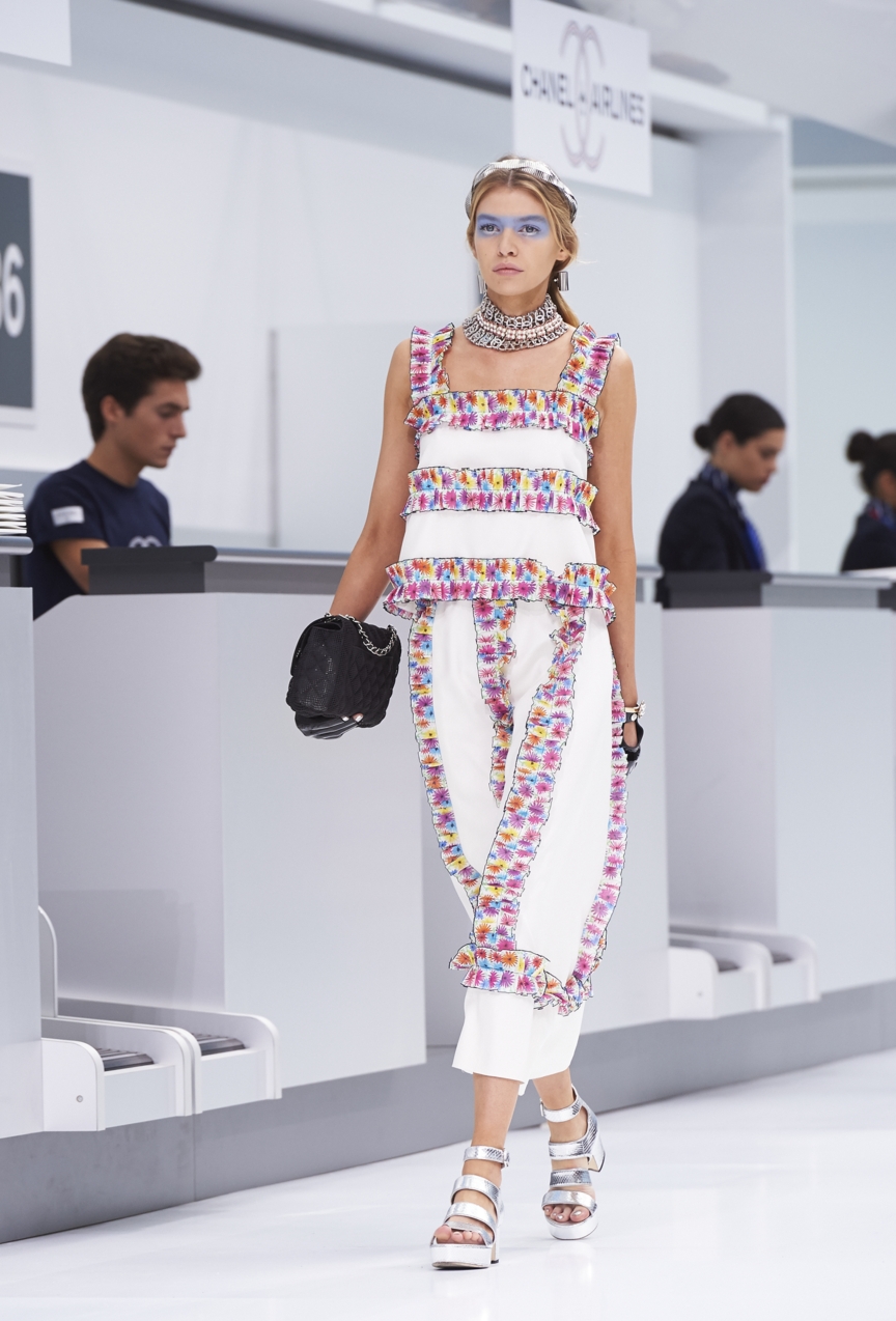 chanel-paris-fashion-week-spring-summer-2016-show-67