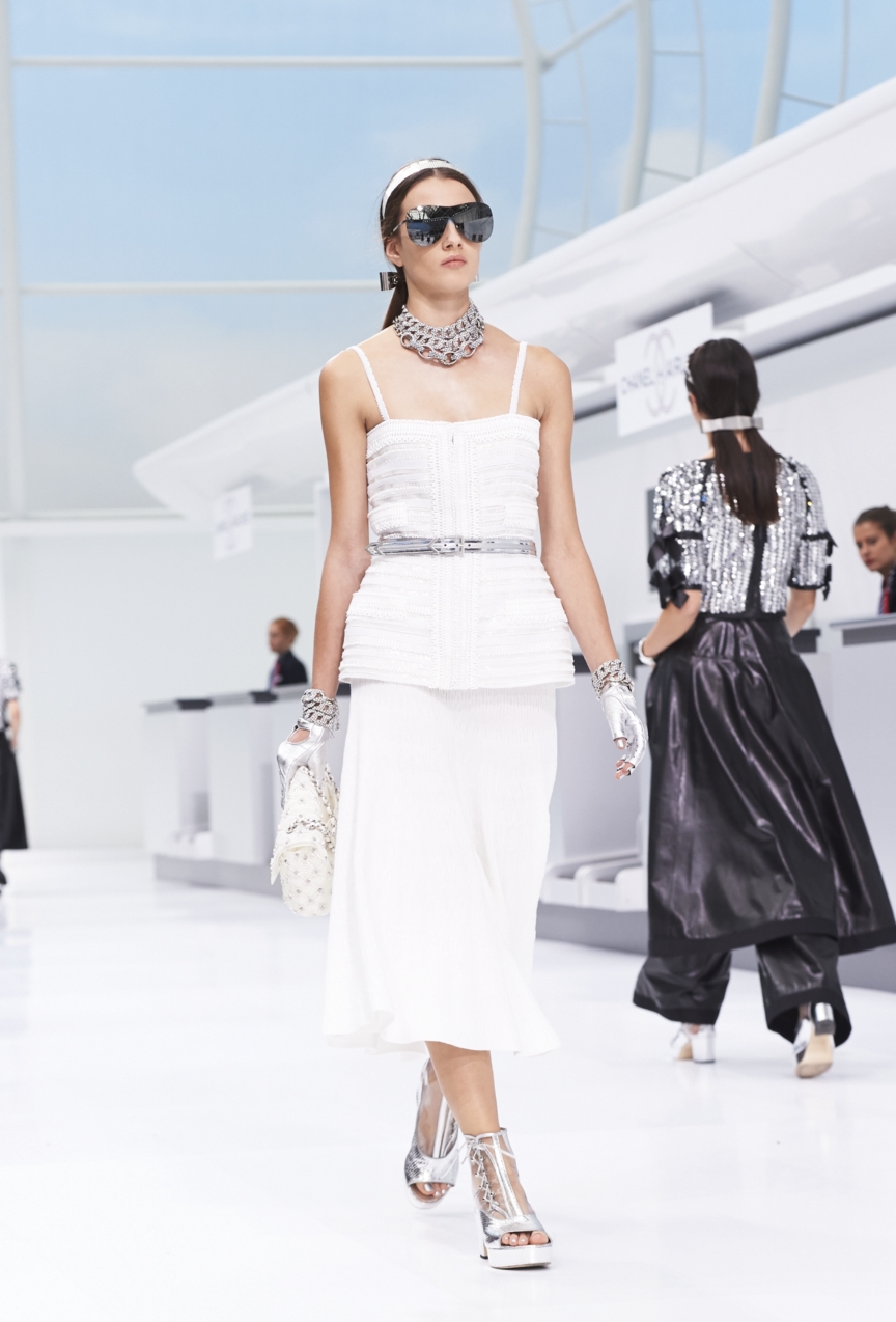 chanel-paris-fashion-week-spring-summer-2016-show-78