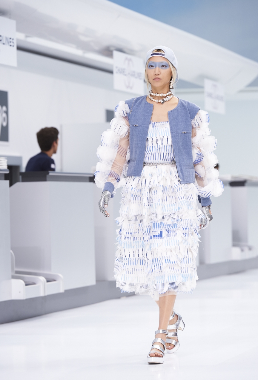 chanel-paris-fashion-week-spring-summer-2016-show-89