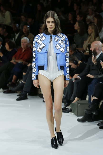 courreges-paris-fashion-week-spring-summer-2016-17