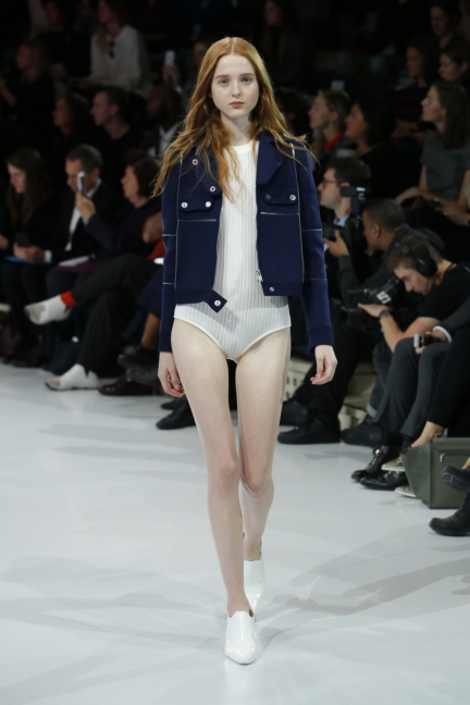 courreges-paris-fashion-week-spring-summer-2016-4