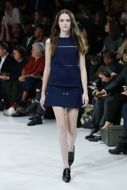 courreges-paris-fashion-week-spring-summer-2016-49