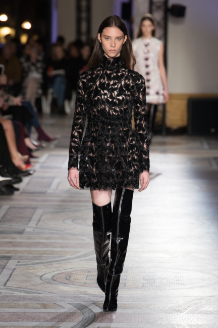 giambattista-valli-haute-couture-14-look-2