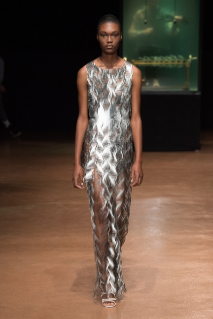 iris_van_herpen_hc17_18_look12