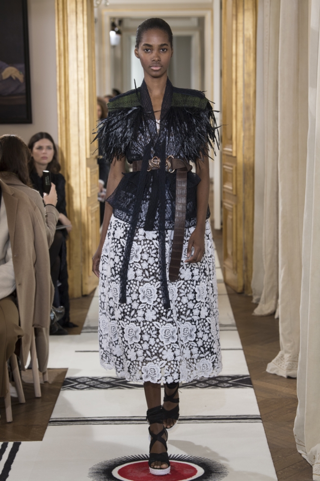 schiaparelli_pe2018_look_07