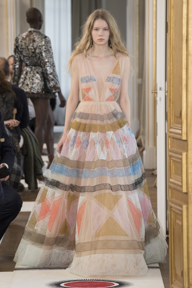 schiaparelli_pe2018_look_29