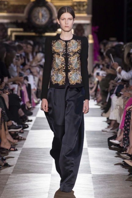 schiaparelli_hcaw1819_look_06