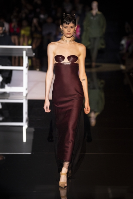 schiaparelli_aw1920_look_06