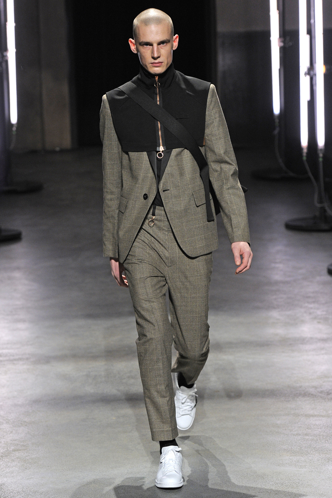 22/4 Hommes Men's RTW Fall 2016