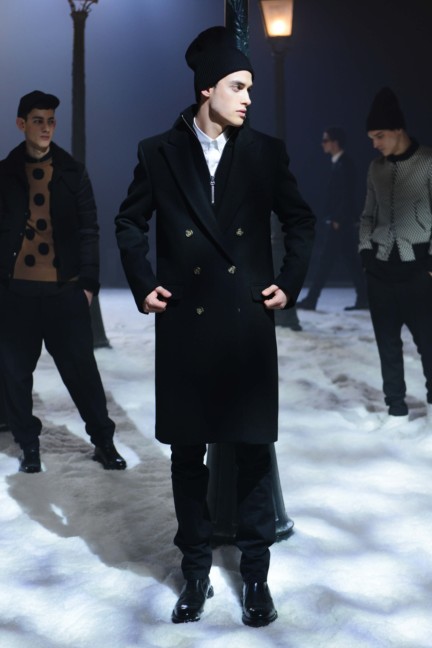 look-22-amifw104