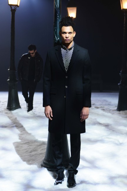 look-27-amifw82